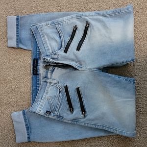 Rock and Republic Skinny Jeans